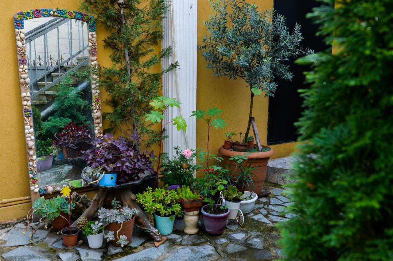 Bed and Breakfast Ok. Kutaissi Exterior foto