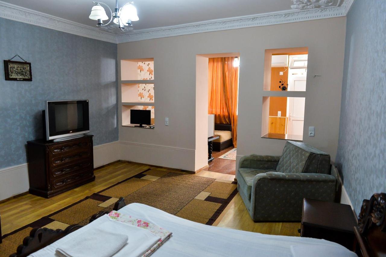 Bed and Breakfast Ok. Kutaissi Exterior foto
