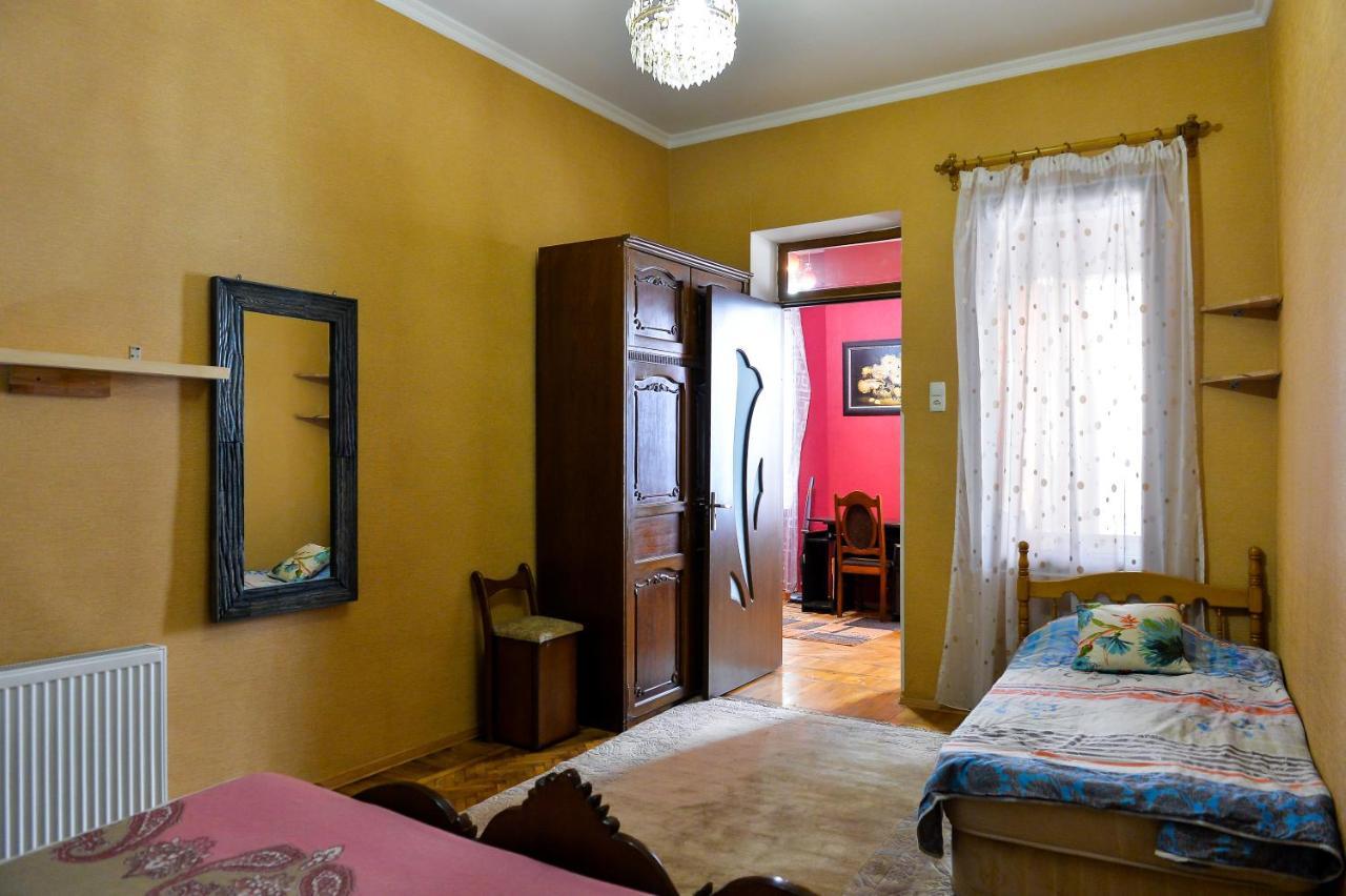Bed and Breakfast Ok. Kutaissi Exterior foto